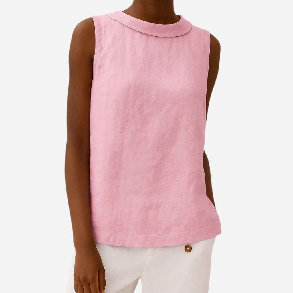 Old Cavendish  | Sleeveless Roll Collar Top