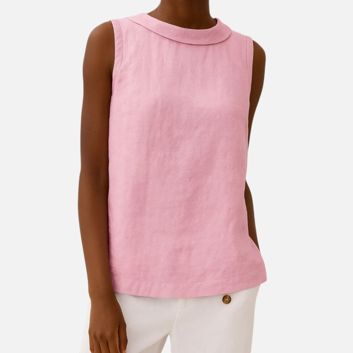 Old Cavendish  | Sleeveless Roll Collar Top